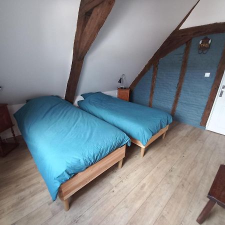 Le Gite Des Geants Le Quesnoy  Luaran gambar