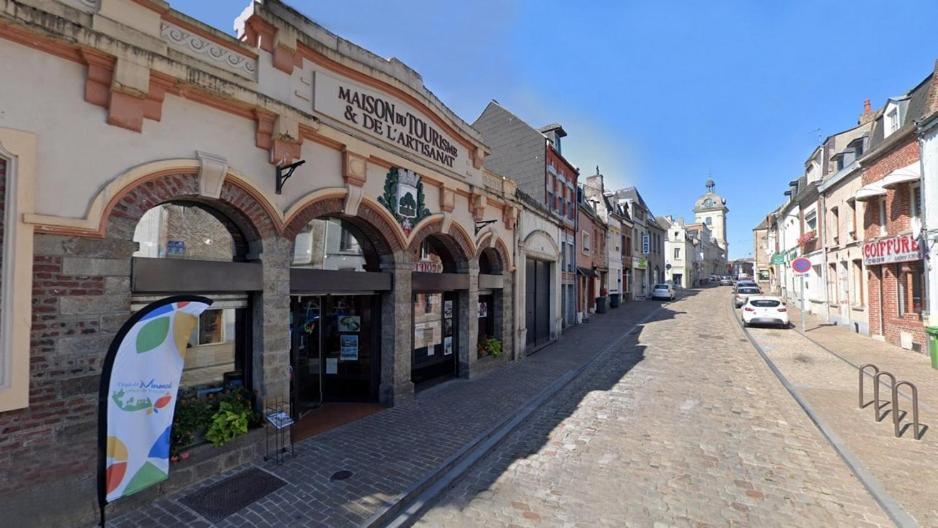 Le Gite Des Geants Le Quesnoy  Luaran gambar